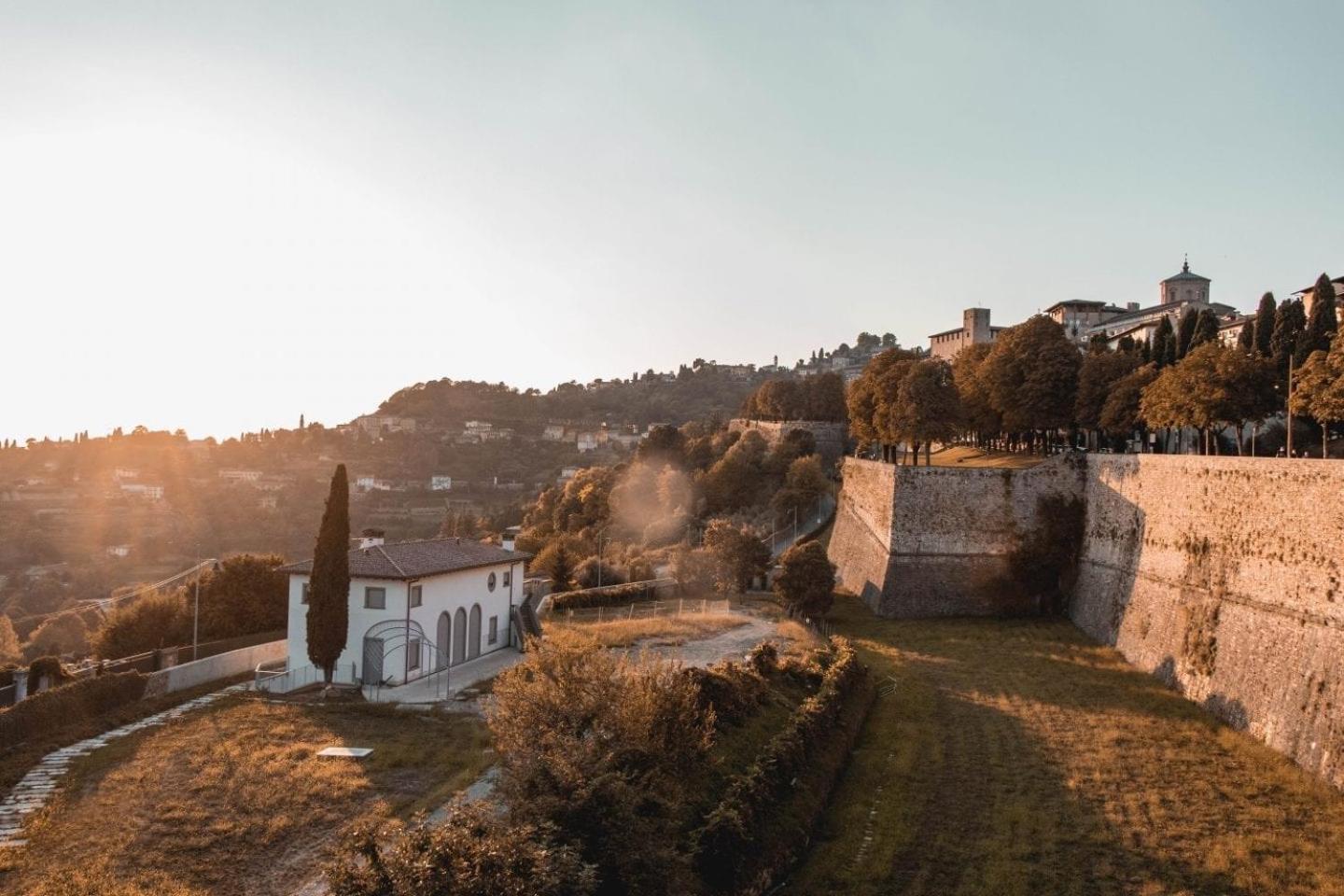 Cr - Casa Sulle Mura Romane - Old Town *